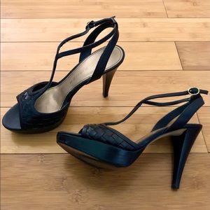 Nine West T-Strap Basketweave Black Heels 7.5